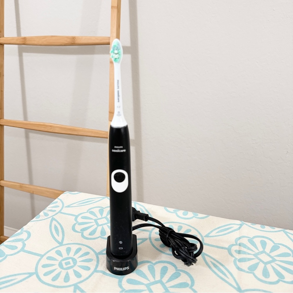 Philips Sonicare rechargeable electric toothbrush